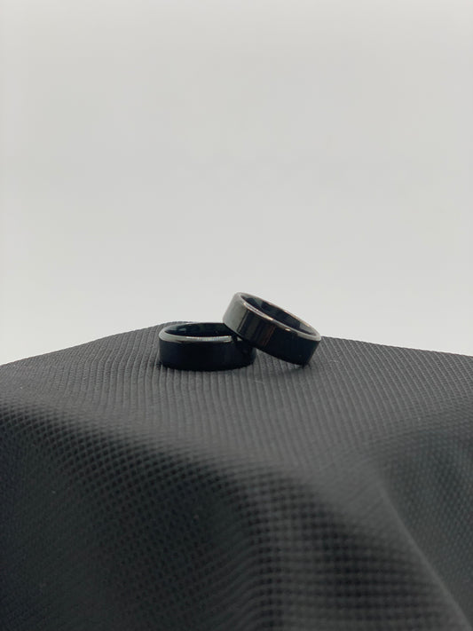 Dark Sleek Ring