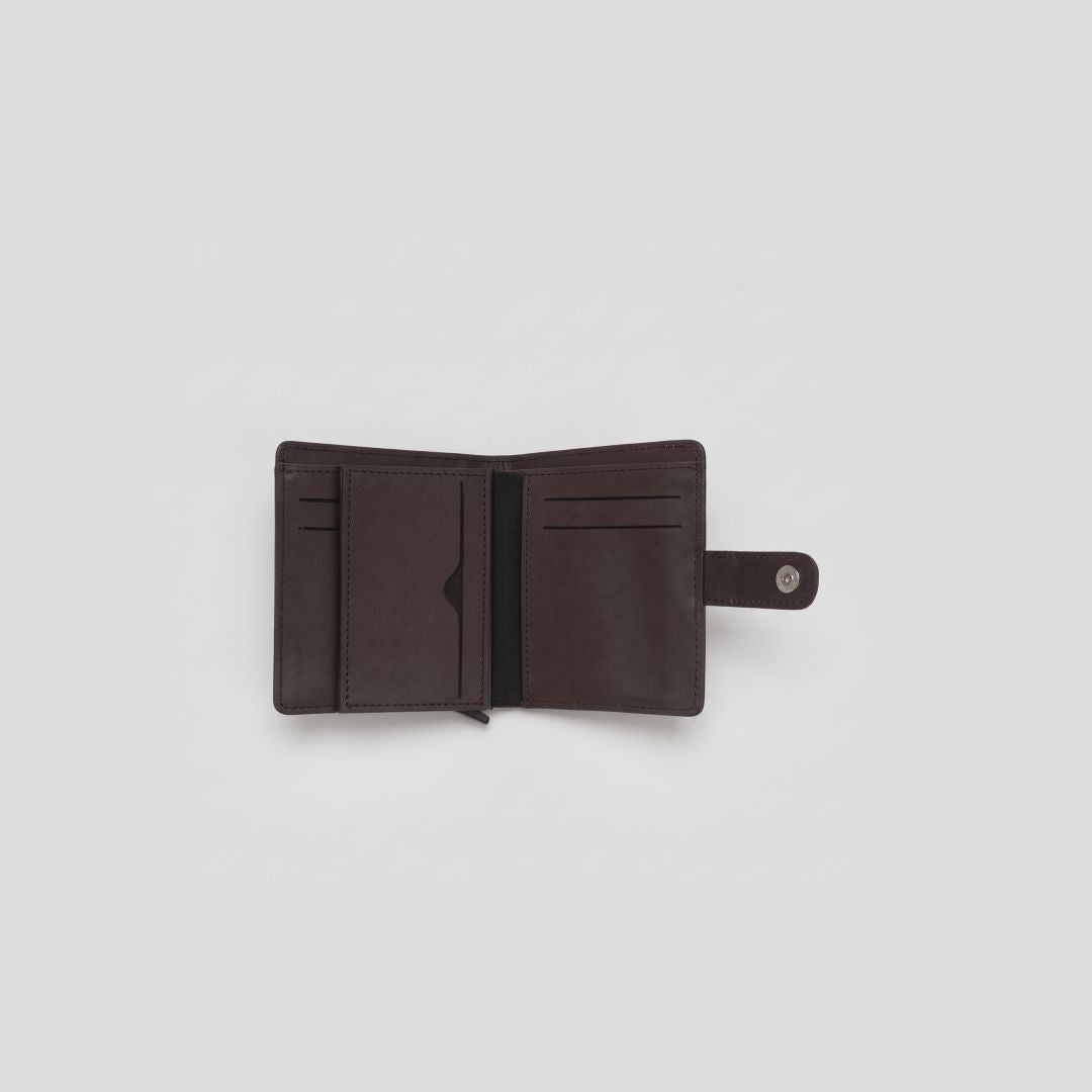 The Cardholder Snap Wallet | Full Grain Leather | Pull-Out Card Holder