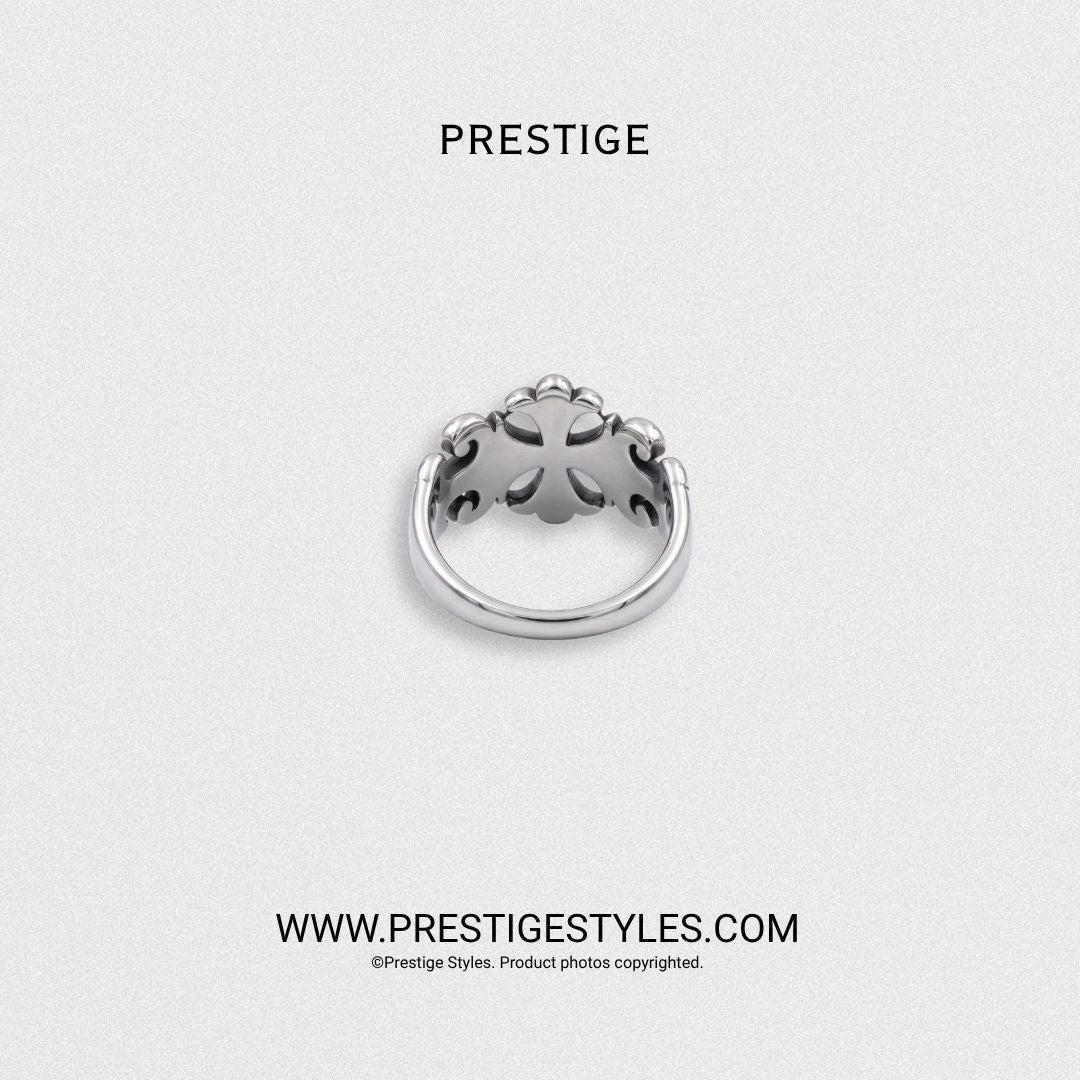 Lancelot Fleur Cross Ring
