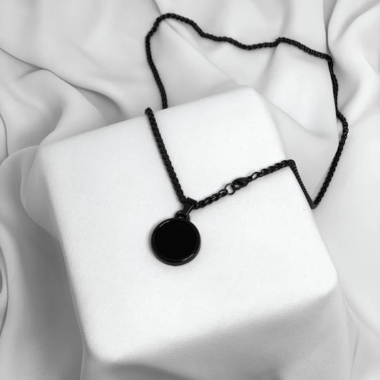 Infinite Loop Black Pendent with Chain