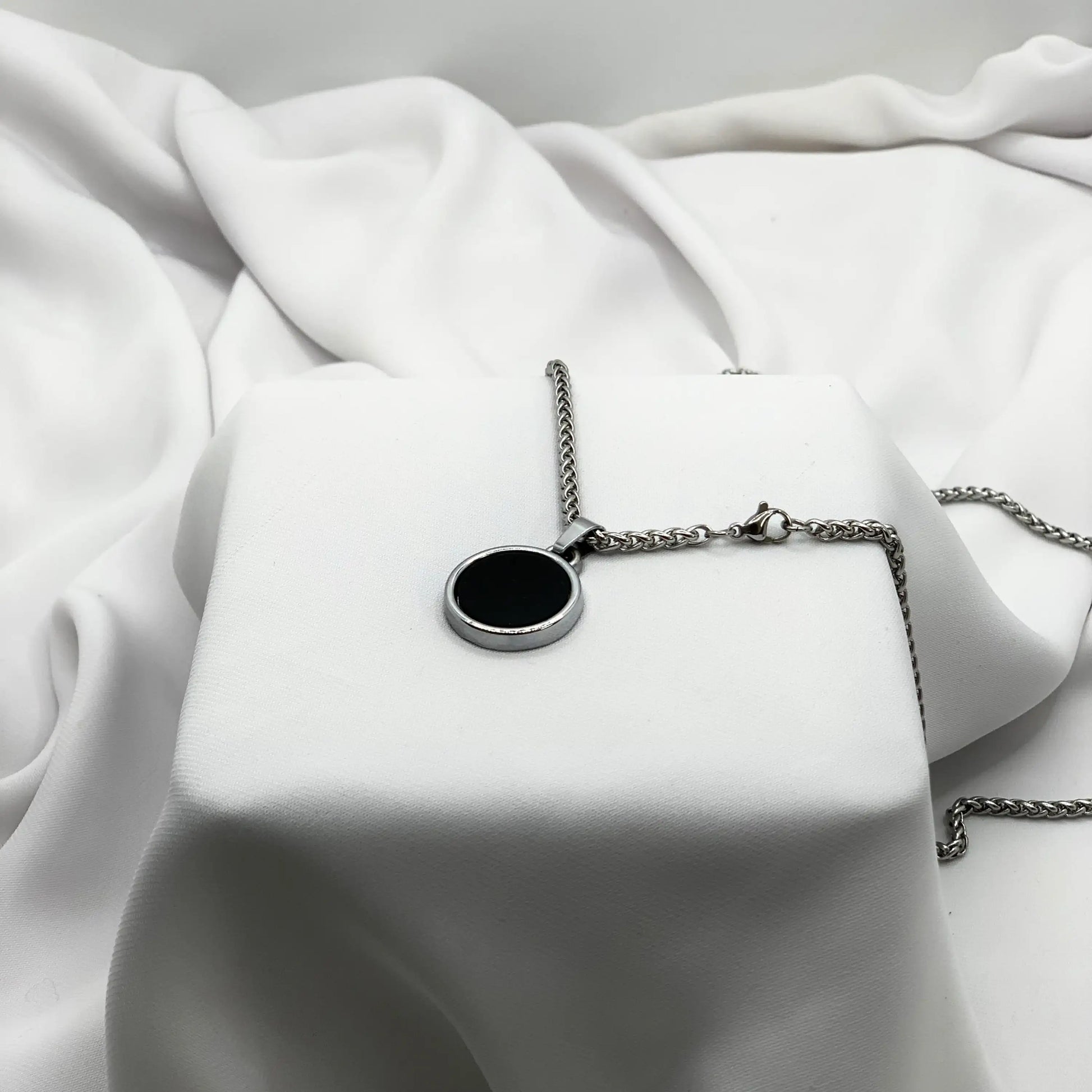 Infinite Loop Silver Pendent with Chain - Prestige Styles Prestige ...