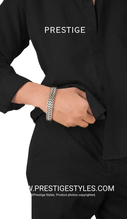 Retro Link Titanium Bracelet - Prestige Styles - - Bracelet